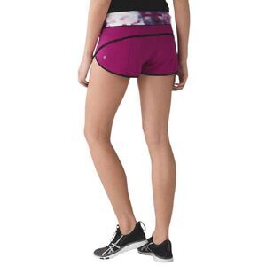 LULULEMON ATHLETICA Speed Short Size 6